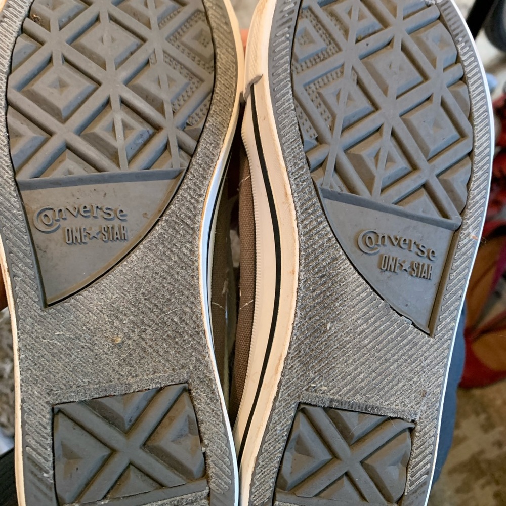 Converse - Picture 3 of 3